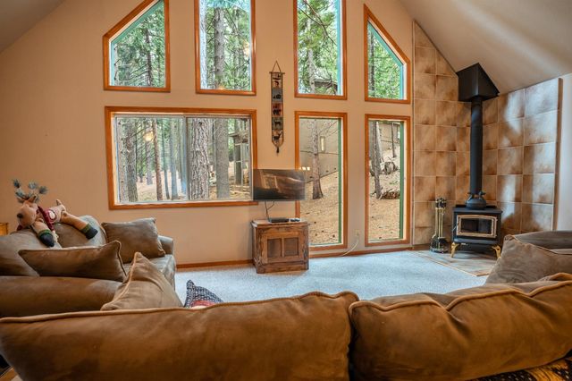 4812 Meko Dr, Camp Connell, CA 95223