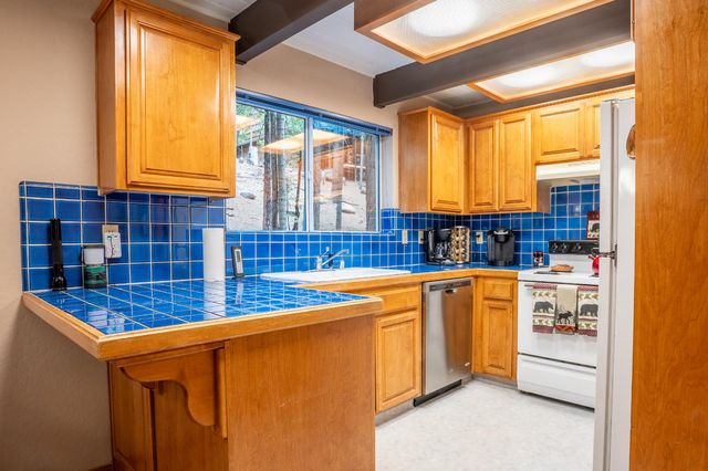 4812 Meko Dr, Camp Connell, CA 95223