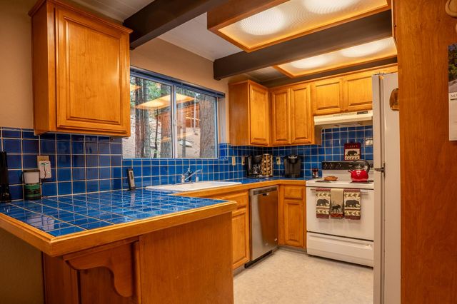 4812 Meko Dr, Camp Connell, CA 95223