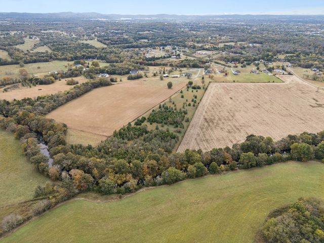 521 Vance Ln, Lebanon, TN 37087