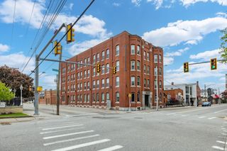 235 Hanover Street, Manchester, NH 03104
