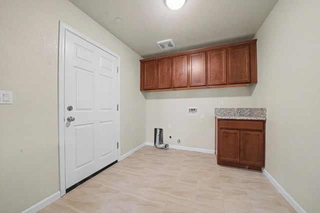 159 Emerald Ln, Jackson, CA 95642