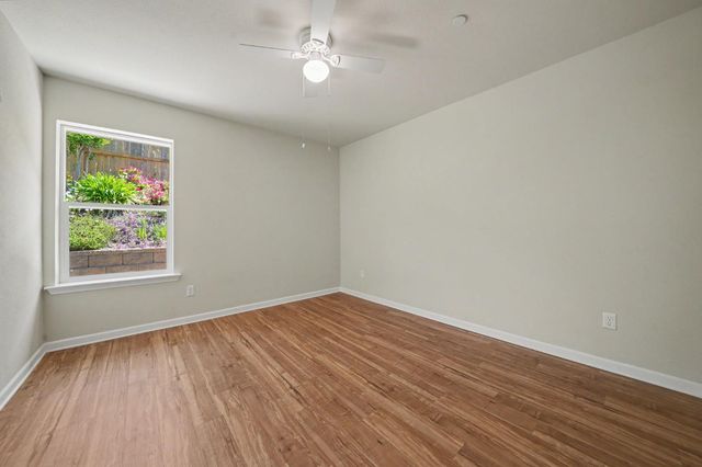 159 Emerald Ln, Jackson, CA 95642