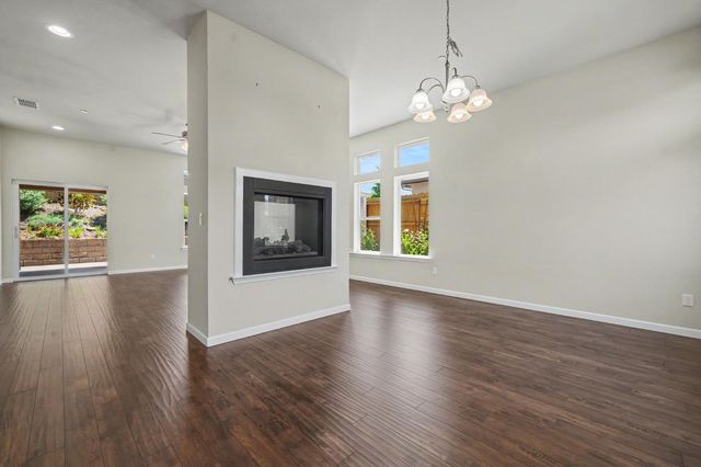 159 Emerald Ln, Jackson, CA 95642