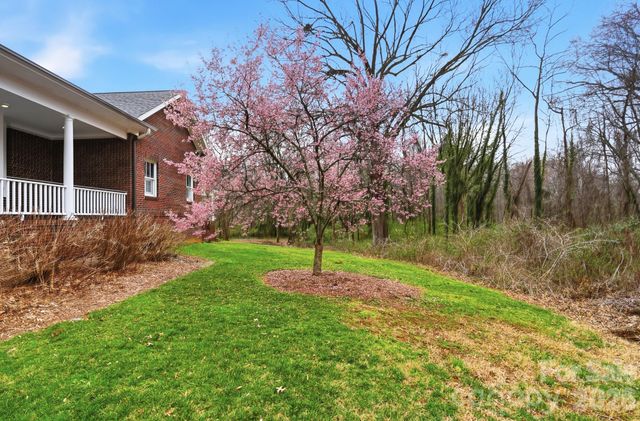 1173 Bunch Drive, Statesville, NC 28677