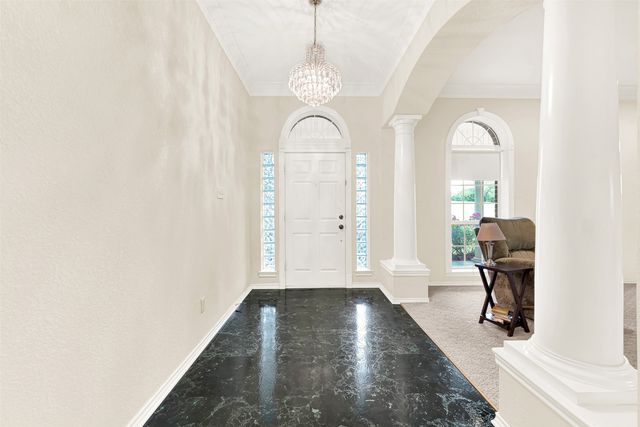 2735 Bent Oaks Drive, Burleson, TX 76028