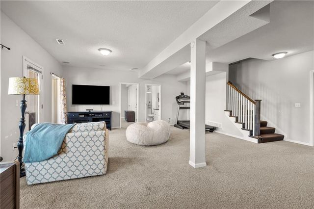 12916 W 169TH Street, Overland Park, KS 66221