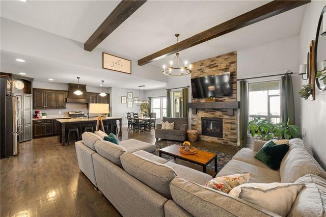 12916 W 169TH Street, Overland Park, KS 66221