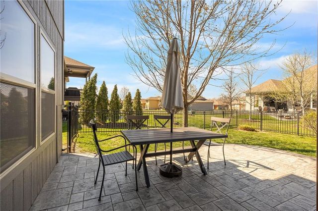 12916 W 169TH Street, Overland Park, KS 66221