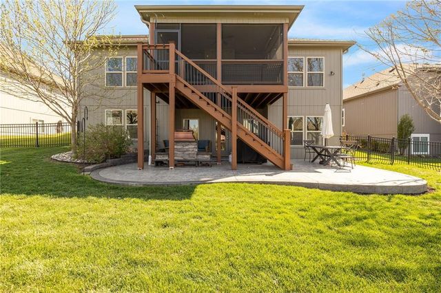 12916 W 169TH Street, Overland Park, KS 66221