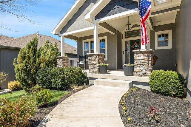 12916 W 169TH Street, Overland Park, KS 66221