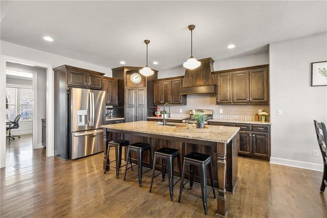 12916 W 169TH Street, Overland Park, KS 66221