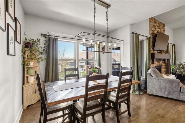 12916 W 169TH Street, Overland Park, KS 66221