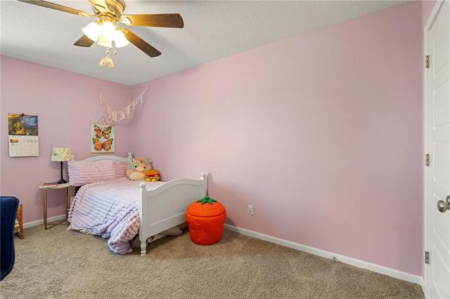 12916 W 169TH Street, Overland Park, KS 66221