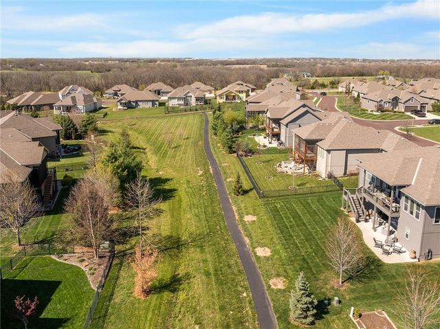 12916 W 169TH Street, Overland Park, KS 66221