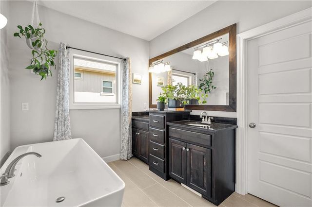 12916 W 169TH Street, Overland Park, KS 66221