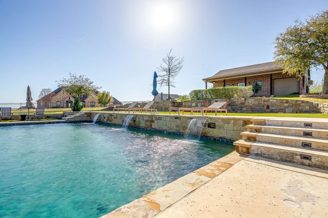 12564 Bella Vita Drive, Fort Worth, TX 76126