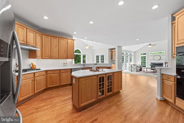 10713 RED DAHLIA DR, Woodstock, MD 21163