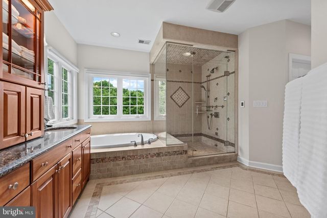 10713 RED DAHLIA DR, Woodstock, MD 21163