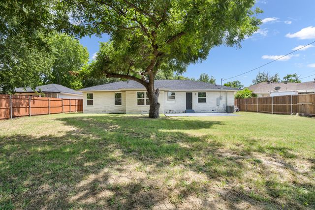 3147 Newcastle Drive, Dallas, TX 75220