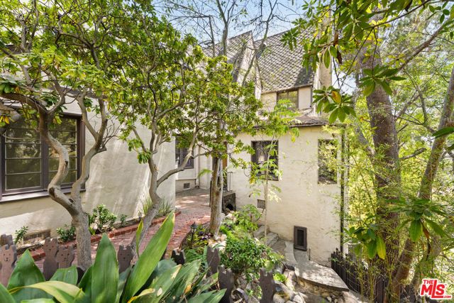 6311 Heather Drive, Los Angeles, CA 90068