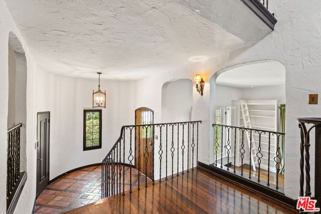 6311 Heather Drive, Los Angeles, CA 90068
