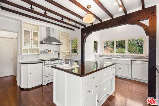 6311 Heather Drive, Los Angeles, CA 90068