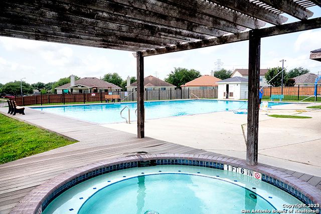 8422 WHITEBRUSH, Converse, TX 78109