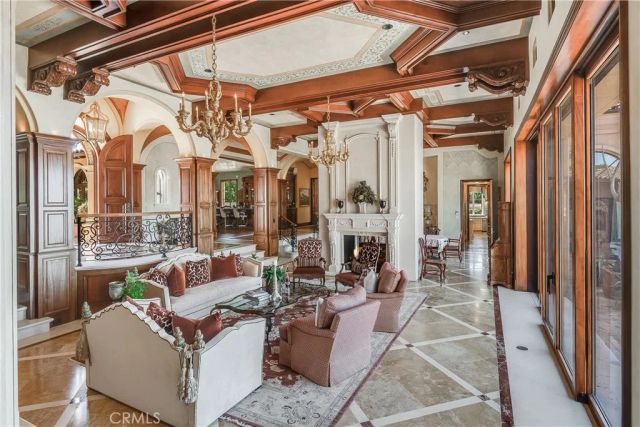 2729 Via Oleadas, Palos Verdes Estates, CA 90274