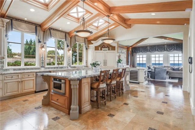 2729 Via Oleadas, Palos Verdes Estates, CA 90274