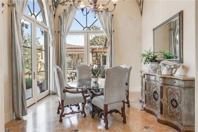 2729 Via Oleadas, Palos Verdes Estates, CA 90274