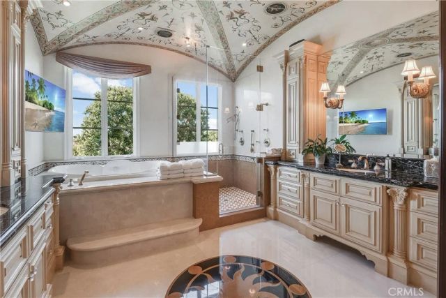 2729 Via Oleadas, Palos Verdes Estates, CA 90274