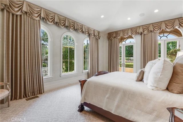 2729 Via Oleadas, Palos Verdes Estates, CA 90274