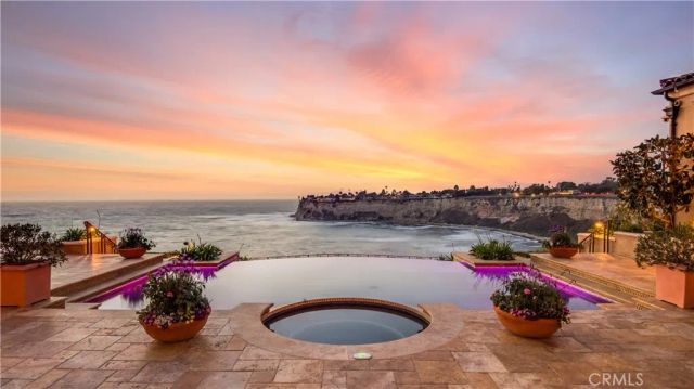 2729 Via Oleadas, Palos Verdes Estates, CA 90274