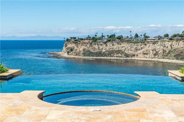 2729 Via Oleadas, Palos Verdes Estates, CA 90274