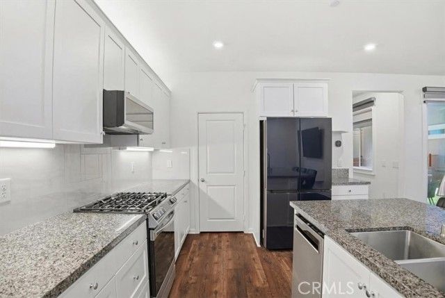 240 Tavern Creek, Palmdale, CA 93551