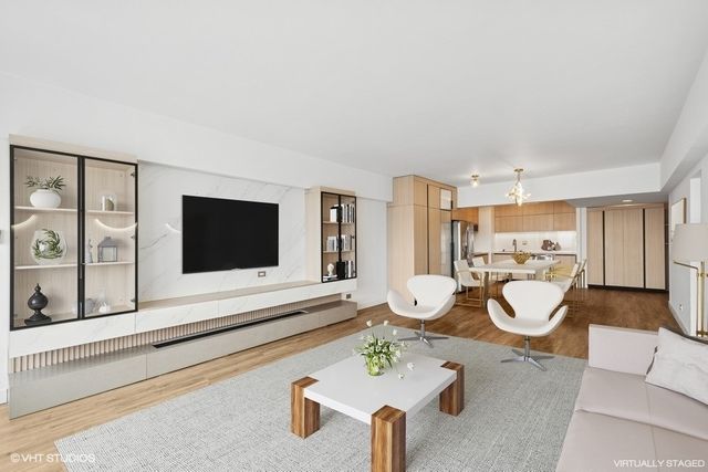 175 E Delaware Place 6021, Chicago, IL 60611