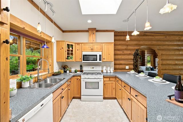 10828 115th Avenue NE, Lake Stevens, WA 98258
