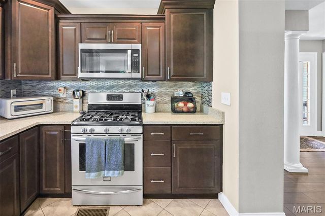 1605 Maplewood Court, Edwardsville, IL 62025