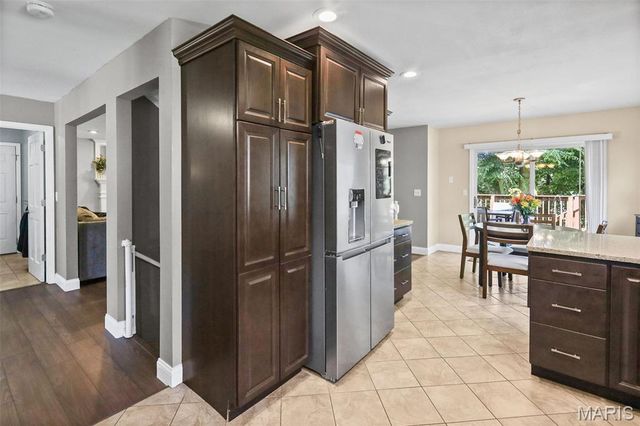 1605 Maplewood Court, Edwardsville, IL 62025