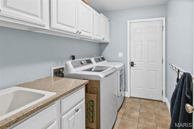 1605 Maplewood Court, Edwardsville, IL 62025