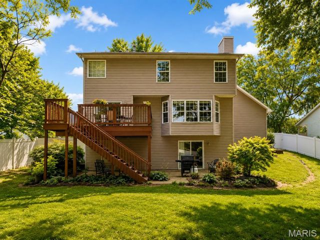 1605 Maplewood Court, Edwardsville, IL 62025
