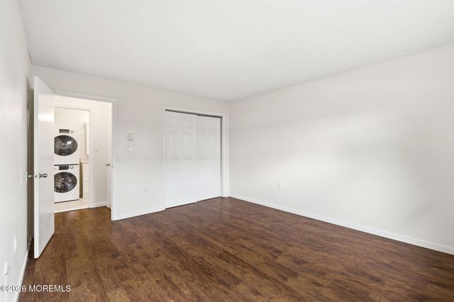 89 White Street C, Eatontown, NJ 07724