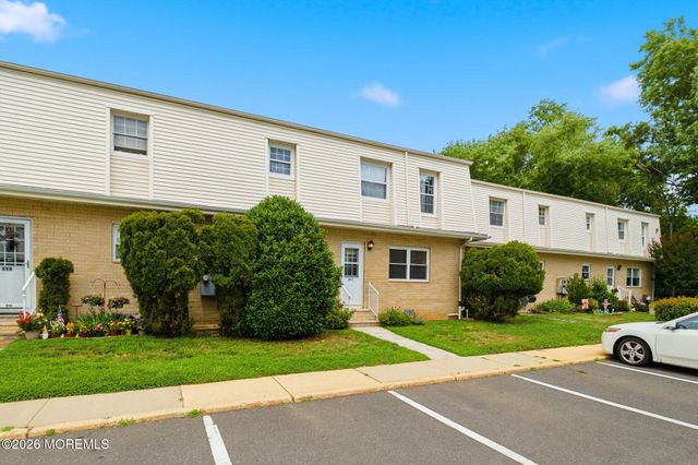 89 White Street C, Eatontown, NJ 07724