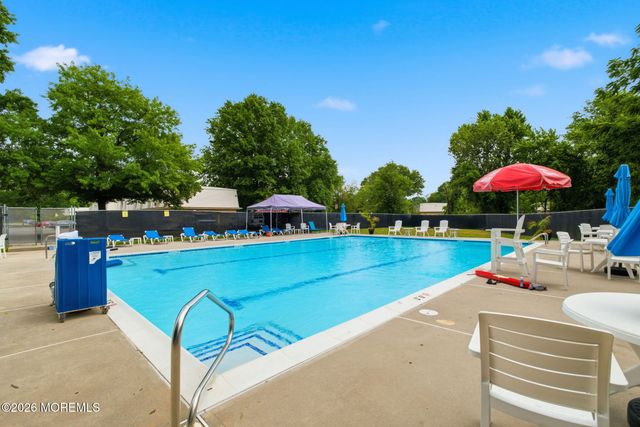 89 White Street C, Eatontown, NJ 07724