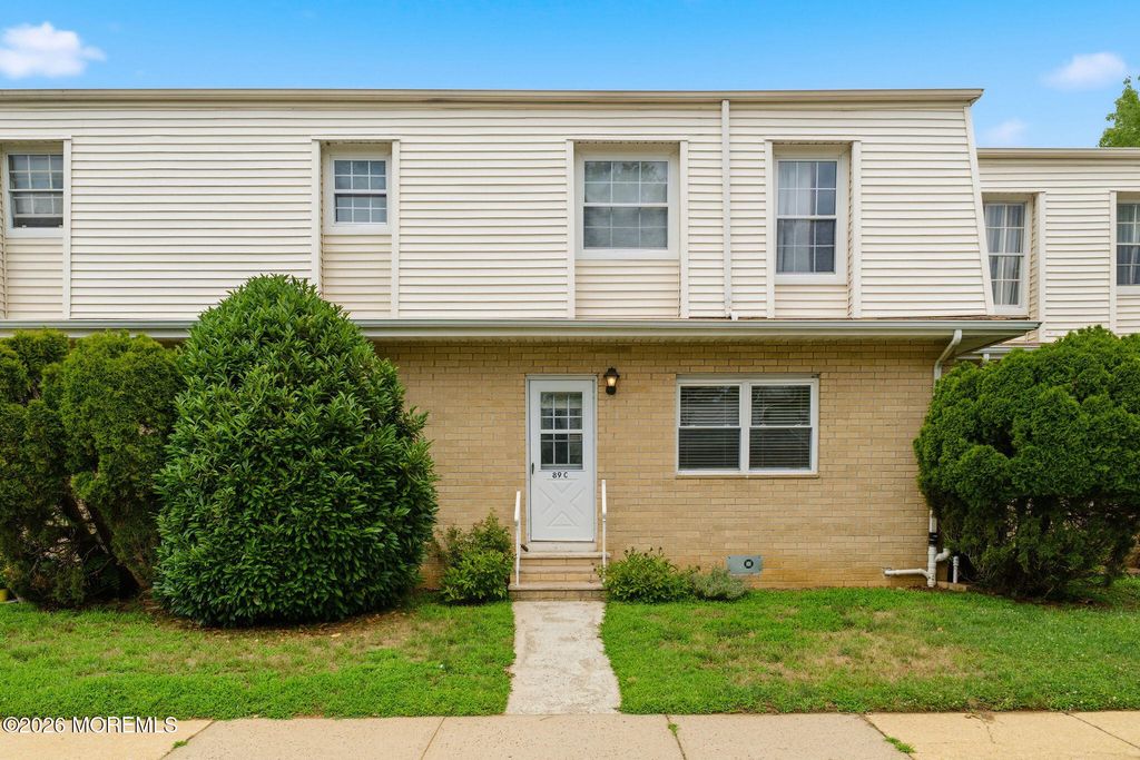 89 White Street C, Eatontown, NJ 07724
