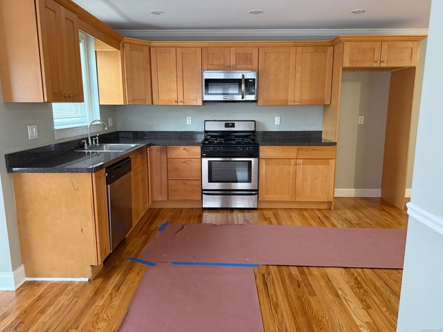 57 Hollis Drive 57, Meriden, CT 06451