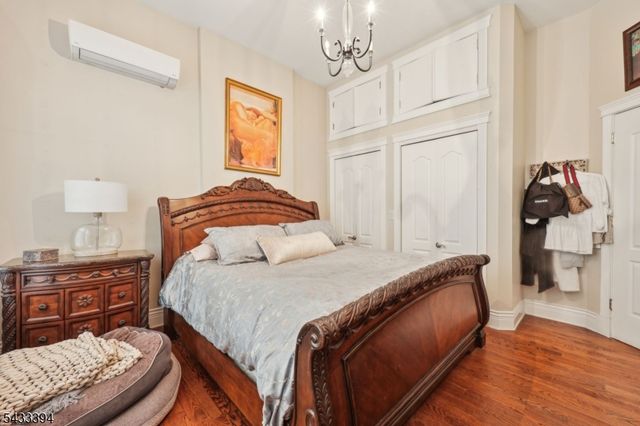 105 Jefferson St, Newark City, NJ 07105