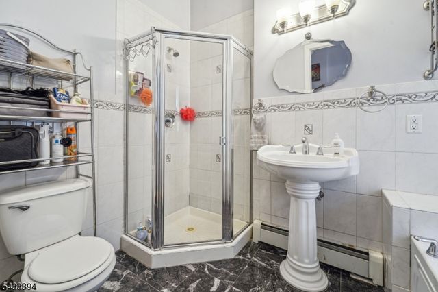 105 Jefferson St, Newark City, NJ 07105