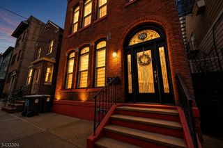 105 Jefferson St, Newark City, NJ 07105